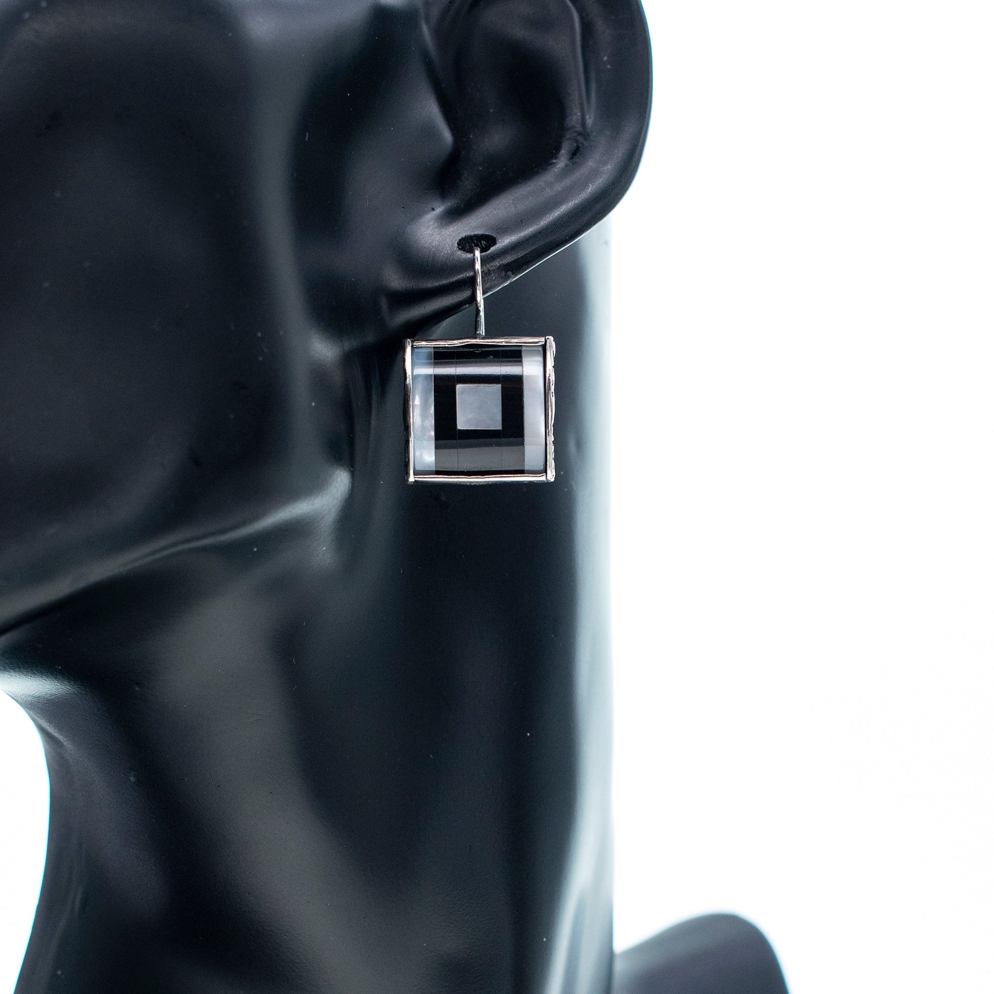 Black And White Geometric Earrings – Sterling Silver – Gem Kingdom