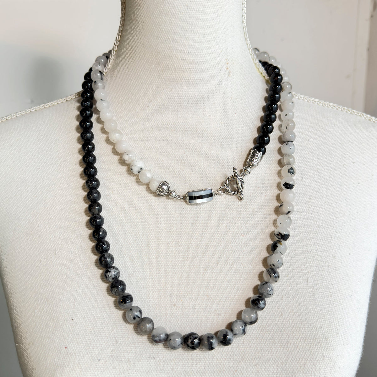 Black And White Long Beaded Necklace – Sterling Silver – Gem Kingdom