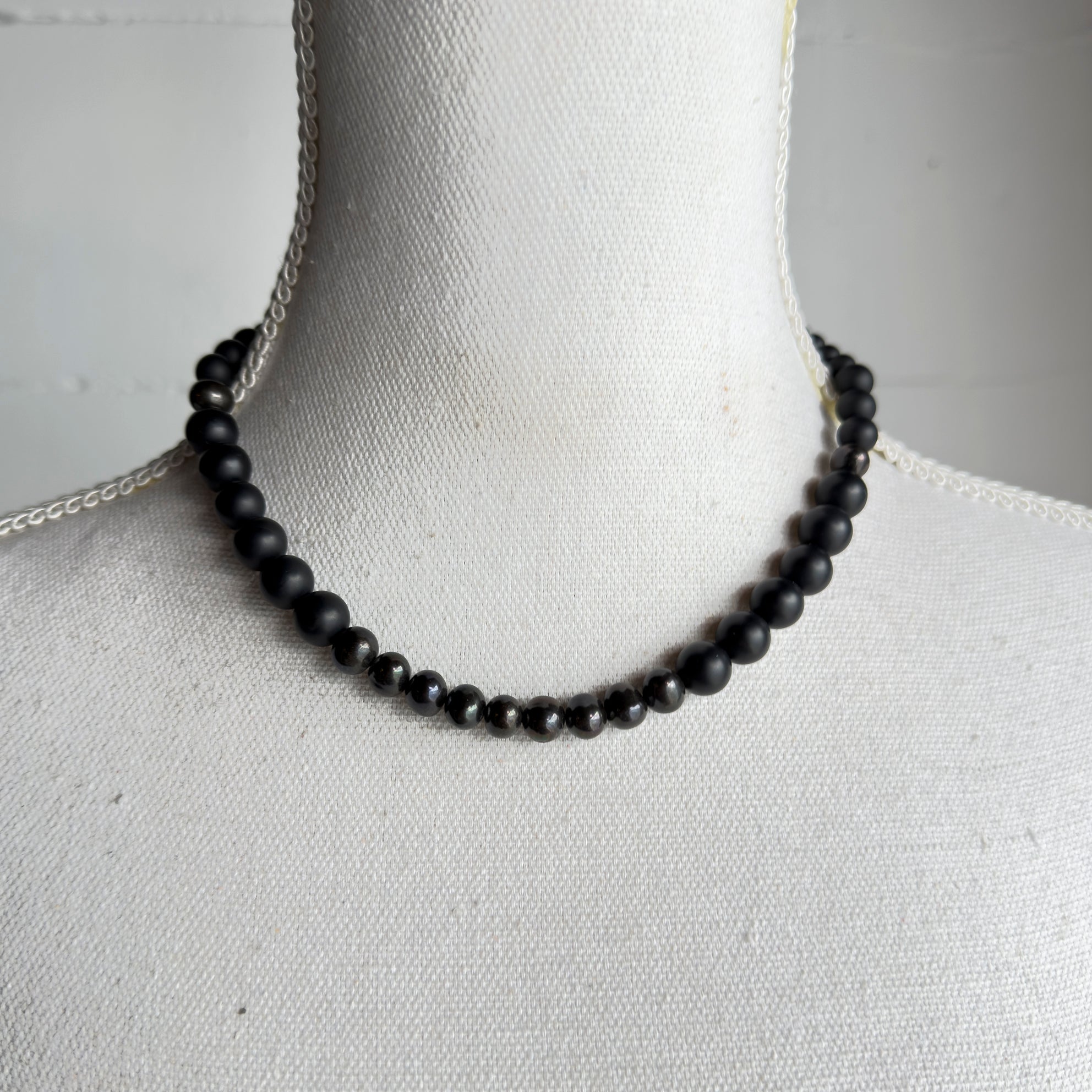 Matte Onyx Black Pearl Necklace – Sterling Silver – Gem Kingdom