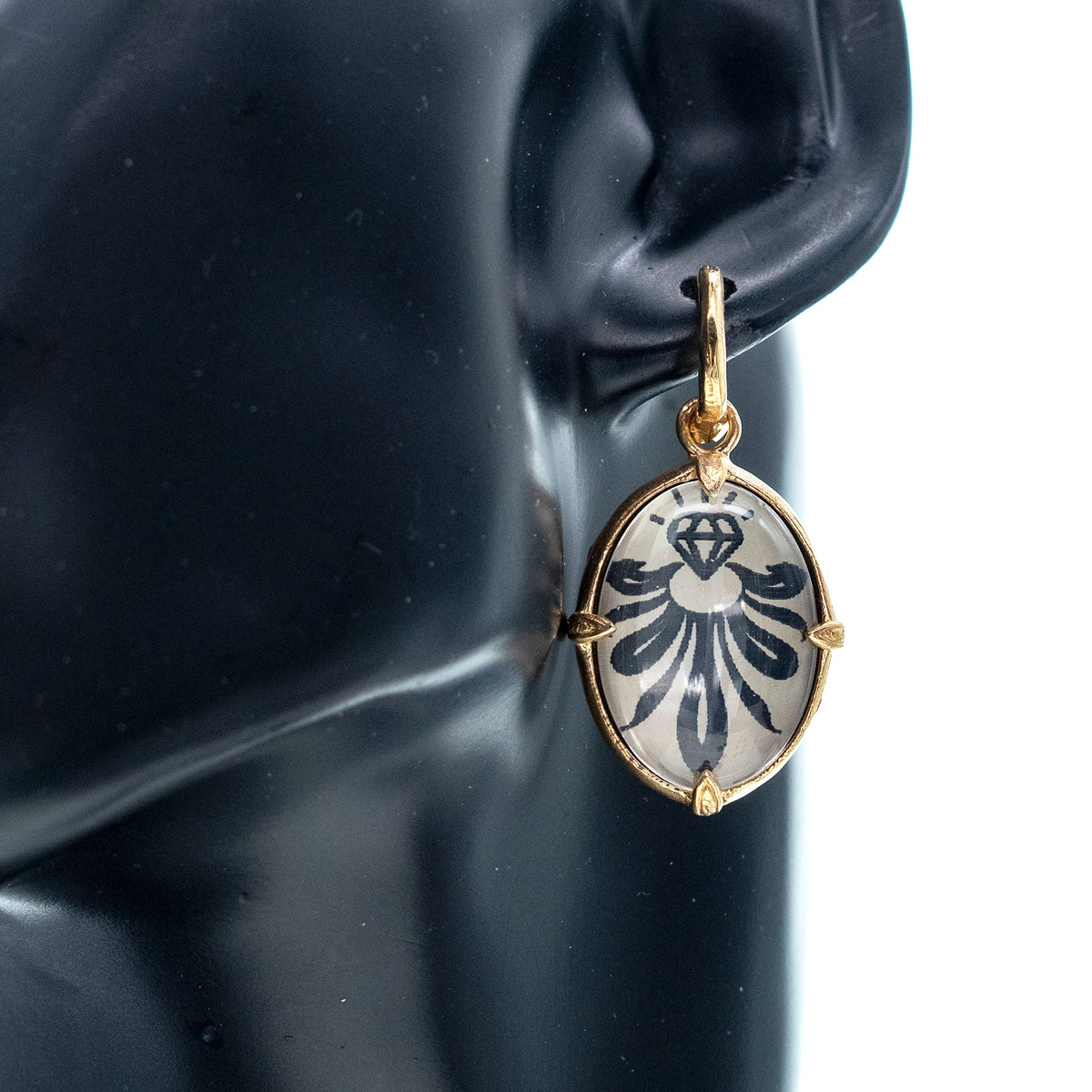Bloom Earrings White – 18k Gold Plated – Gem Kingdom