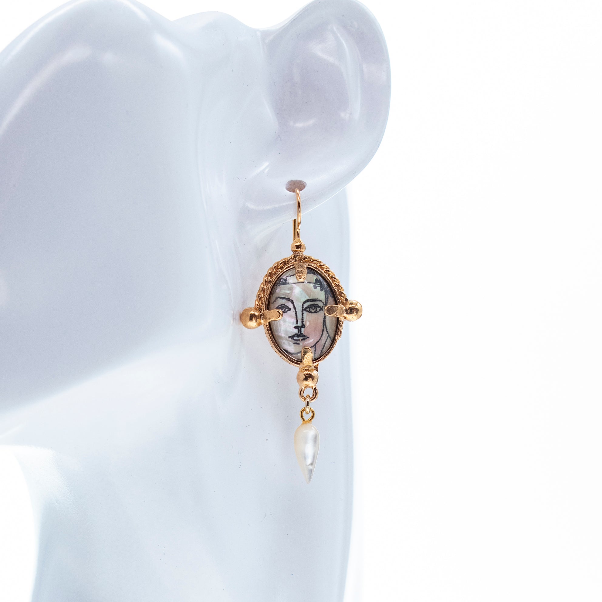 Picasso Mother Of Pearl Earrings – Gold Plated – Gem Kingdom