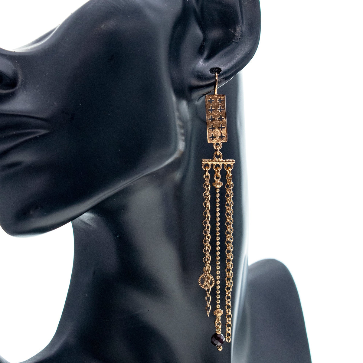 Single Chain Earring – 18k Gold Plated – Gem Kingdom