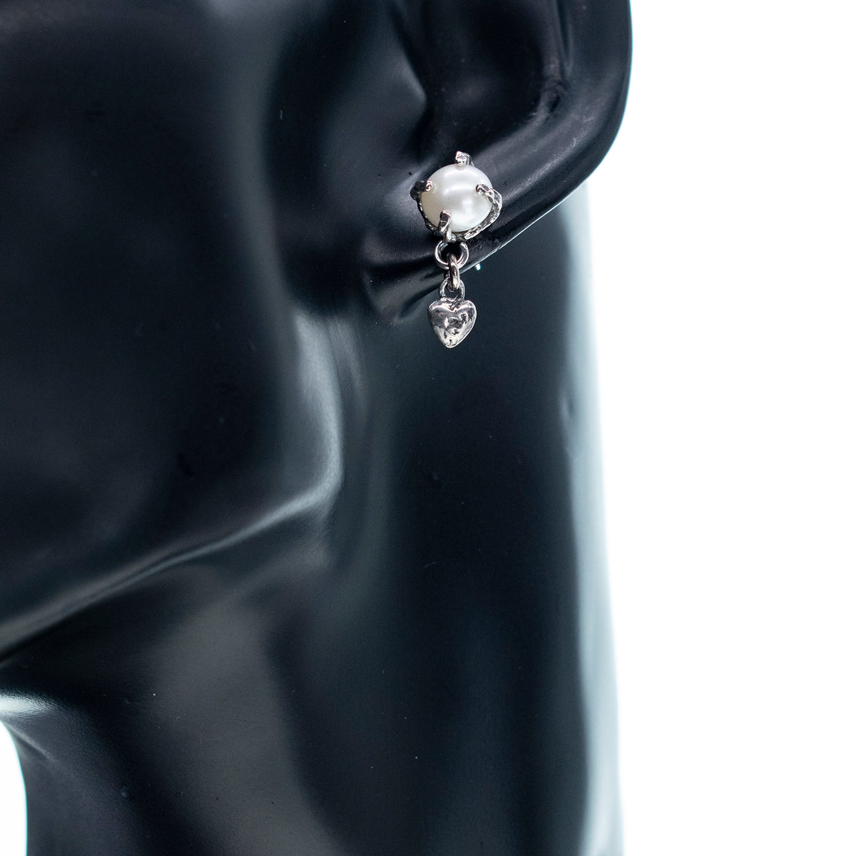 Eye Love You Asymmetrical Blue Eye Earrings – Sterling Silver – Gem Kingdom