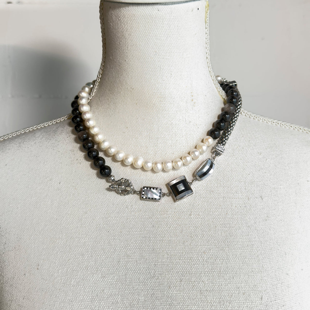 Black And White Long Pearl Necklace – Sterling Silver – Gem Kingdom