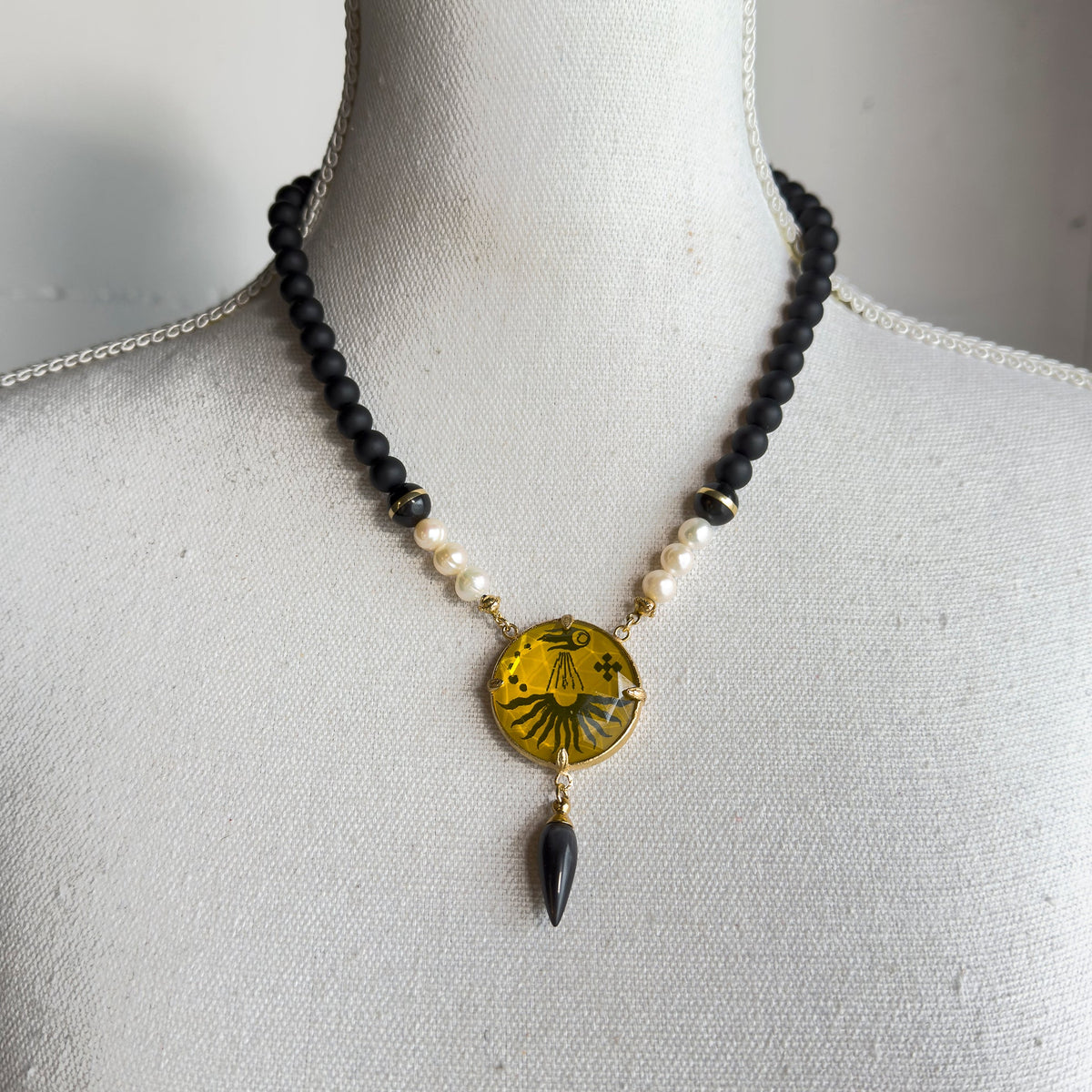 Black And Yellow Crystal Necklace – Gold Plated – Gem Kingdom