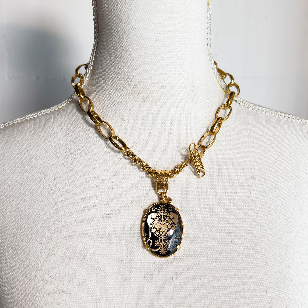 Open Schakel Intaglio Ketting – Verguld – Gem Kingdom