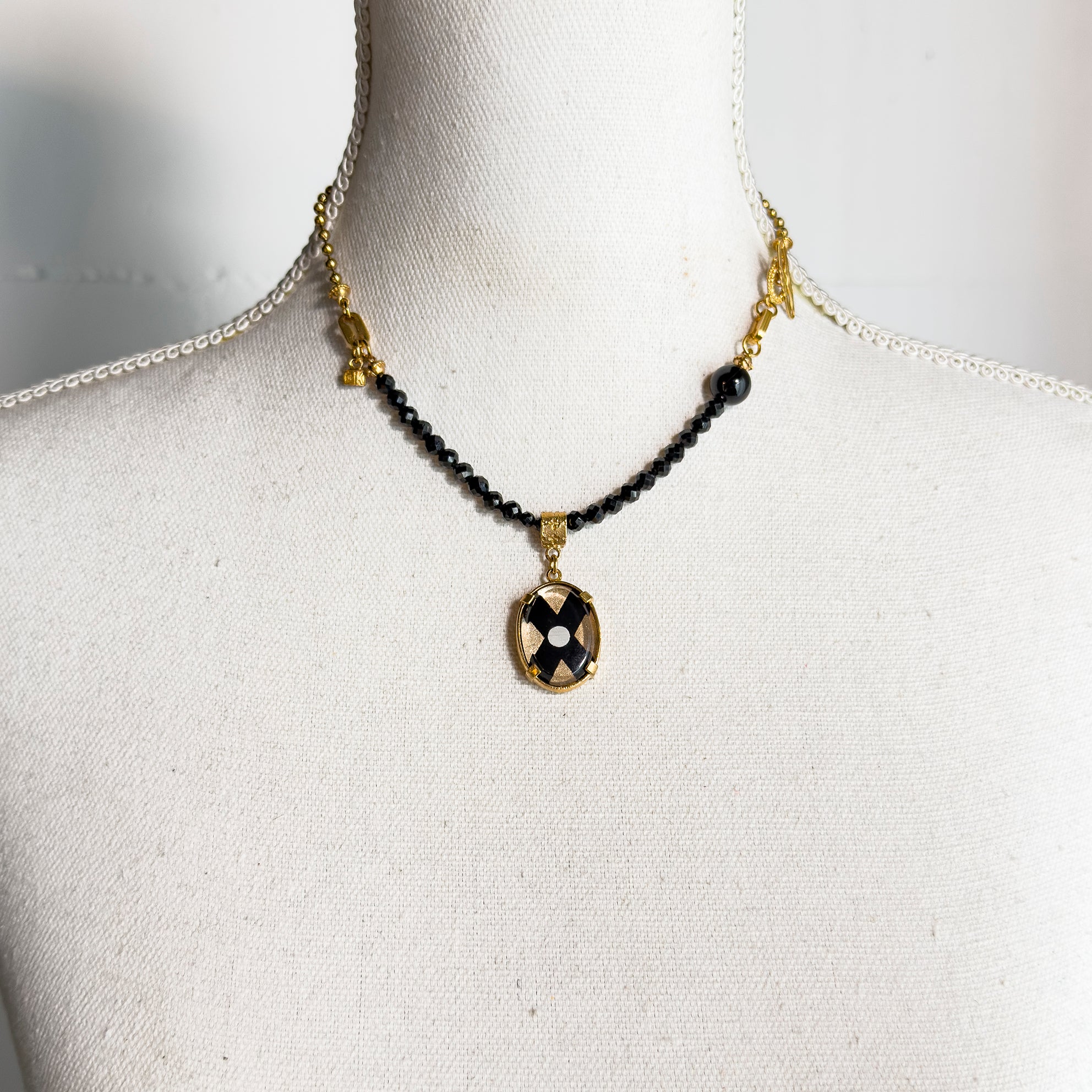 Intaglio Pendant Black Spinel Necklace