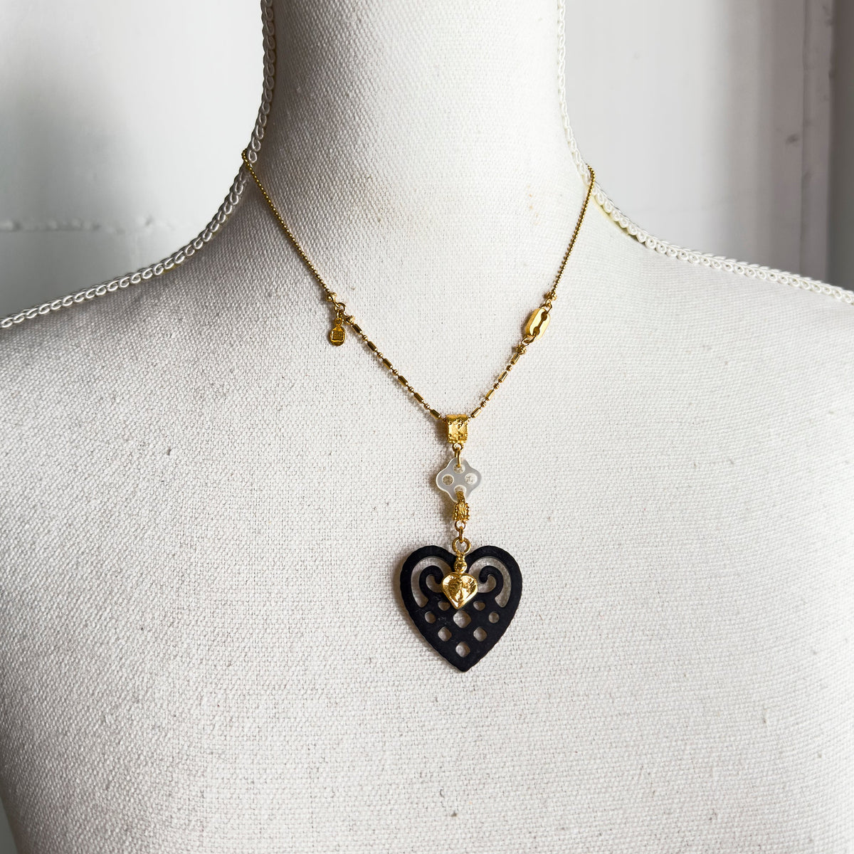 Heart Necklace – 18k Gold Plated – Gem Kingdom