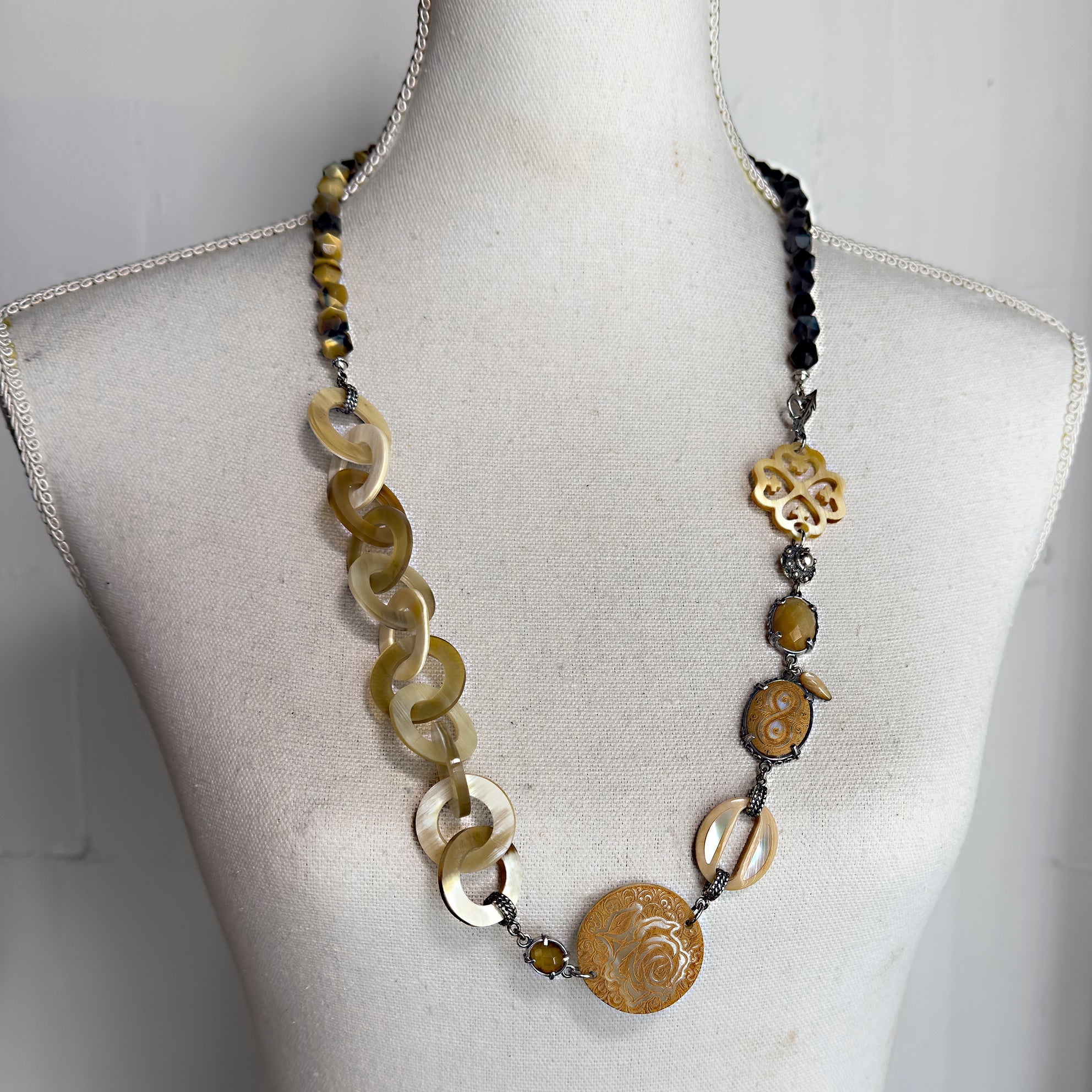 Beige Symphony Of Love Necklace – Sterling Silver – Gem Kingdom