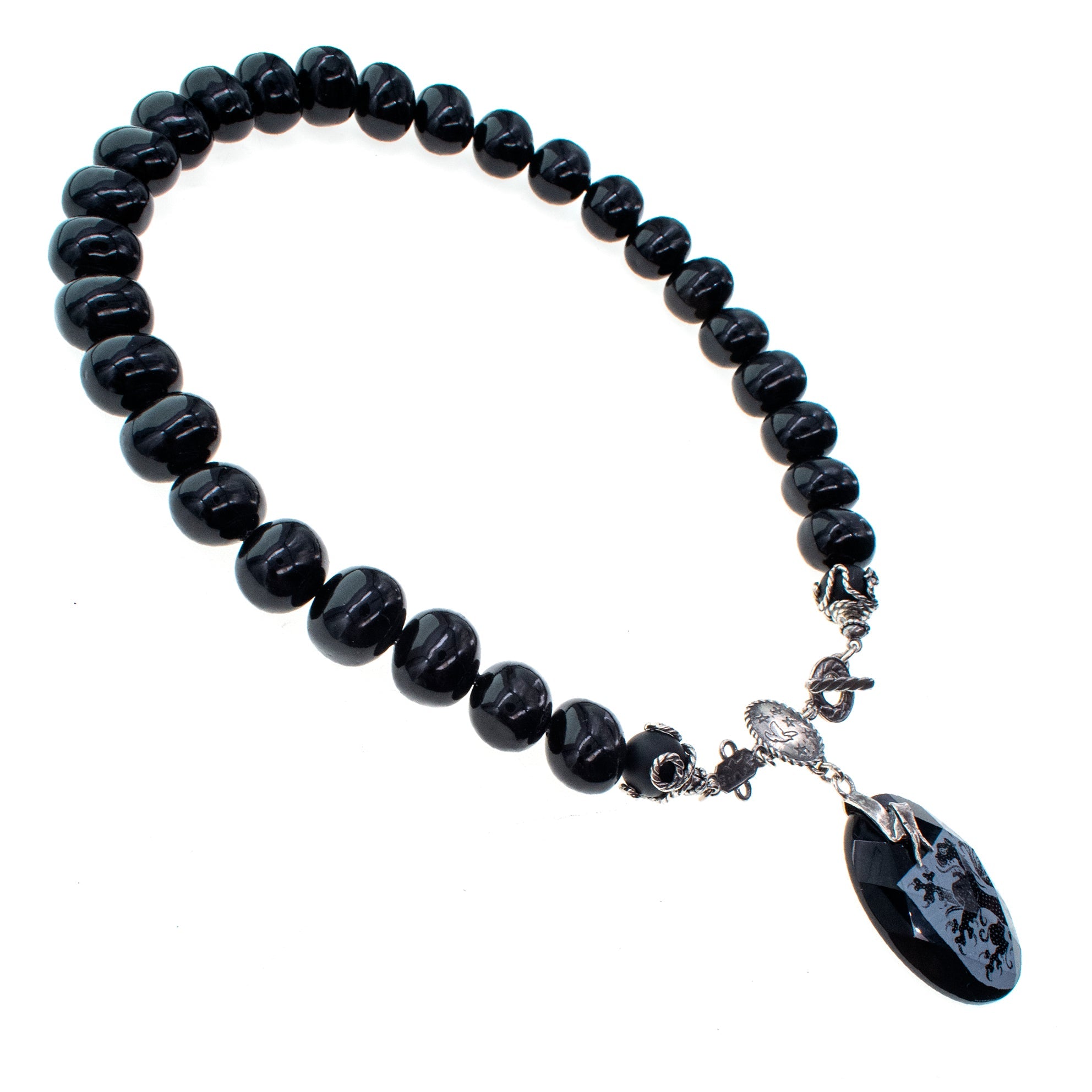 Black Shell Pearl & Lion Pendant Necklace – Sterling Silver – Gem Kingdom