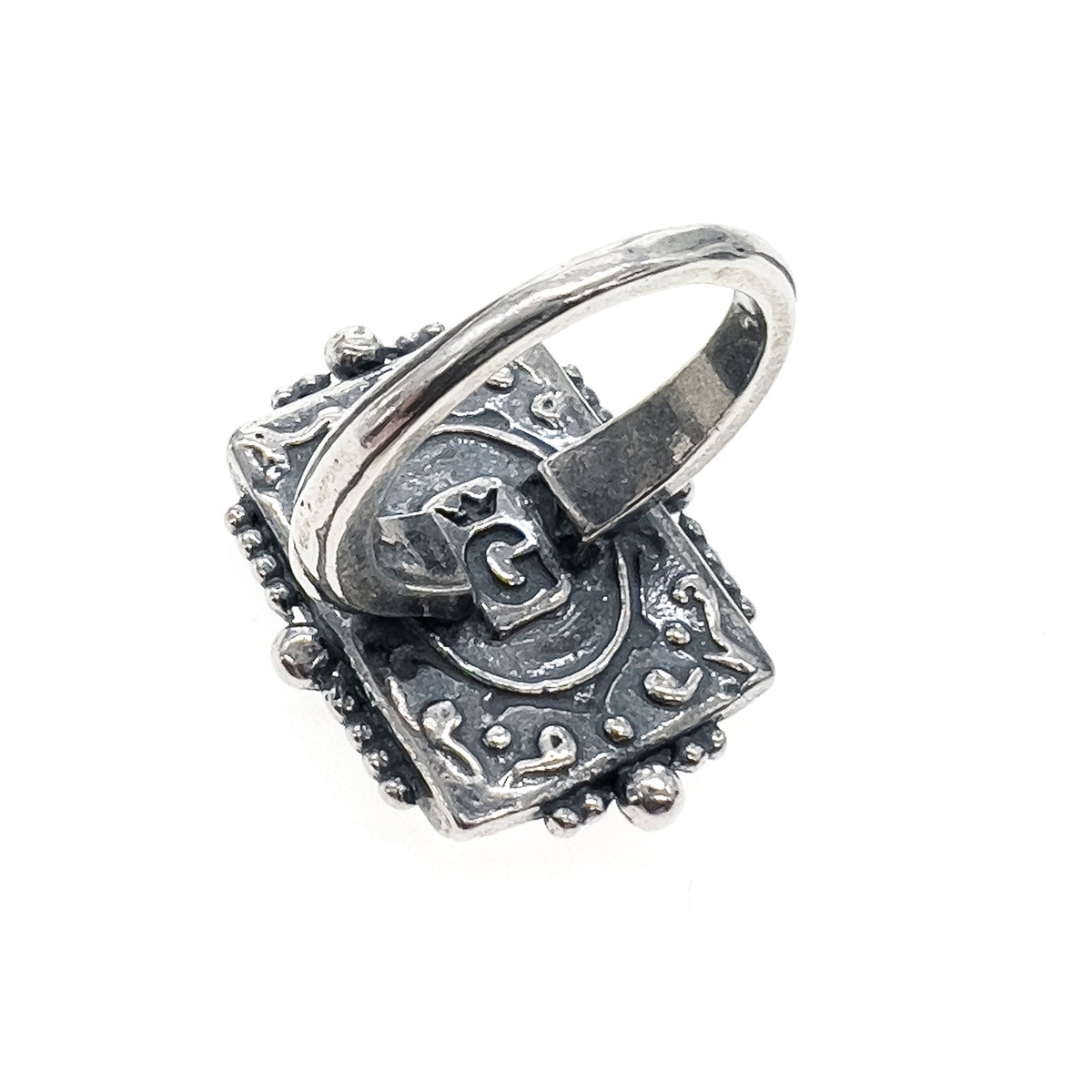 White Love Letter Ring – Sterling Silver – Gem Kingdom