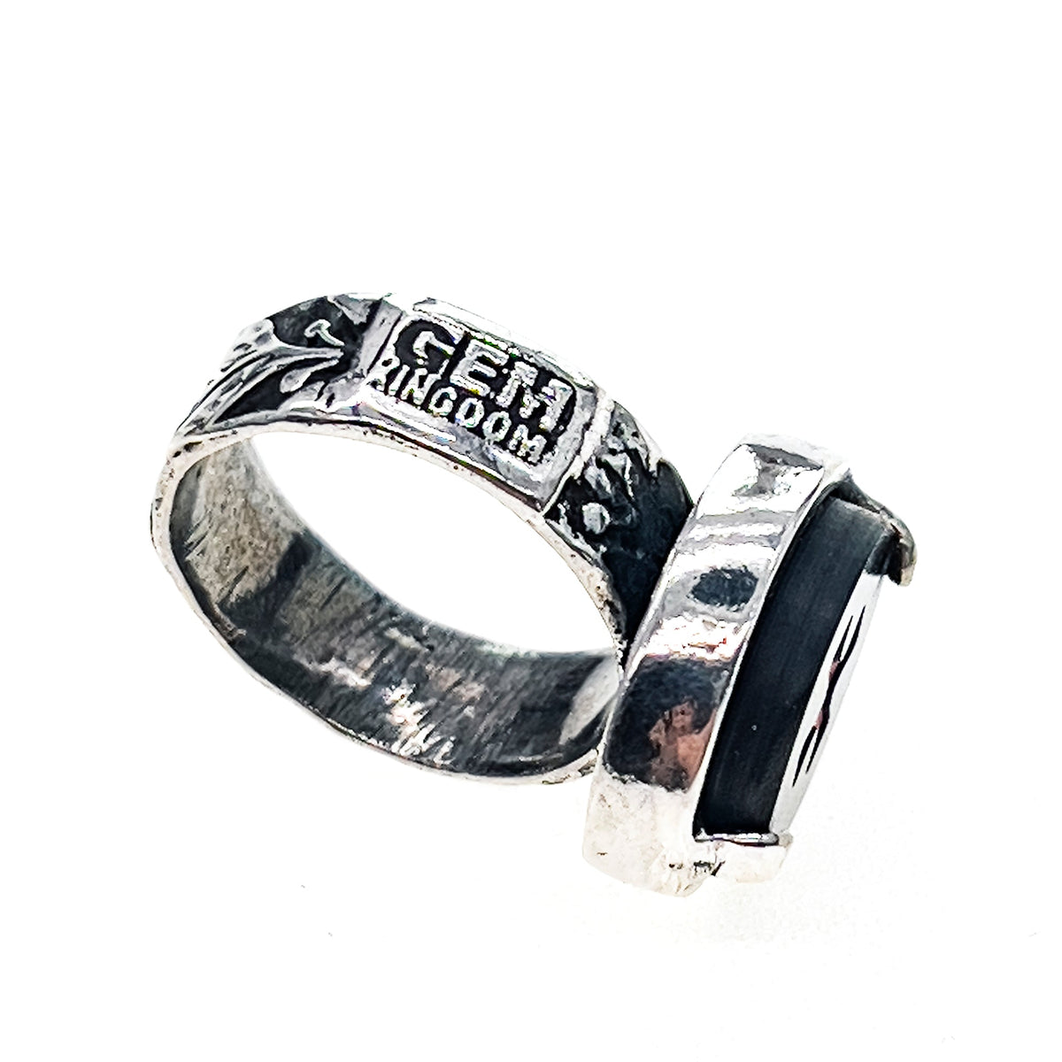 Red Cross Ring Black – Sterling Silver – Gem Kingdom
