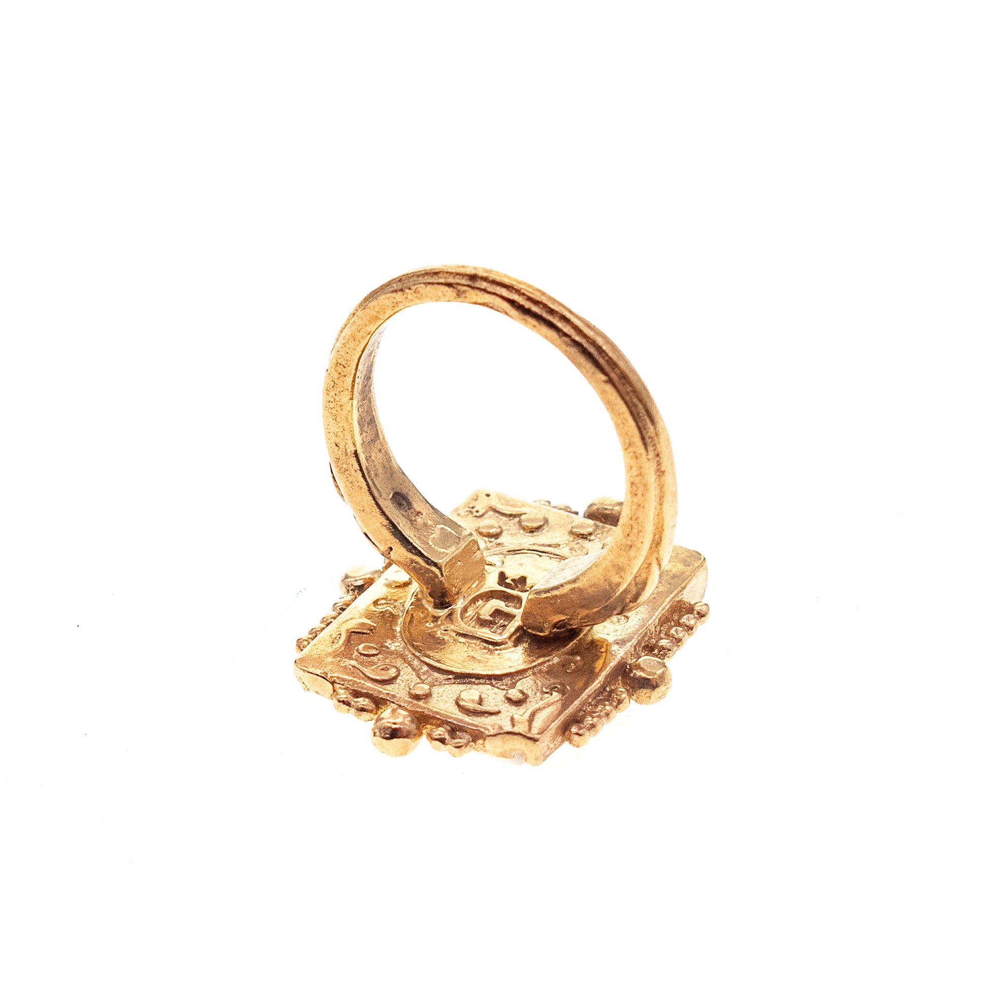 White Love Letter Ring – Gold Plated – Gem Kingdom