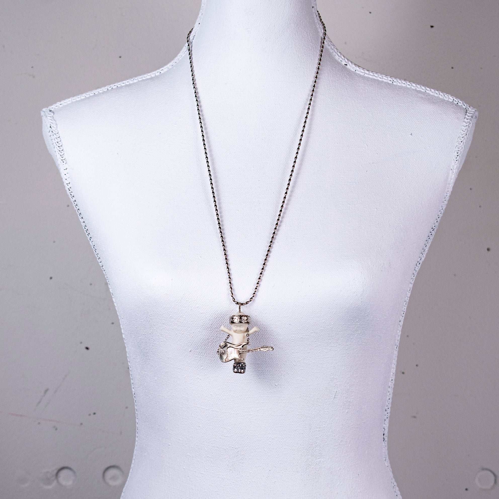 "Rock-A-Bye Baby" Necklace White And Silver