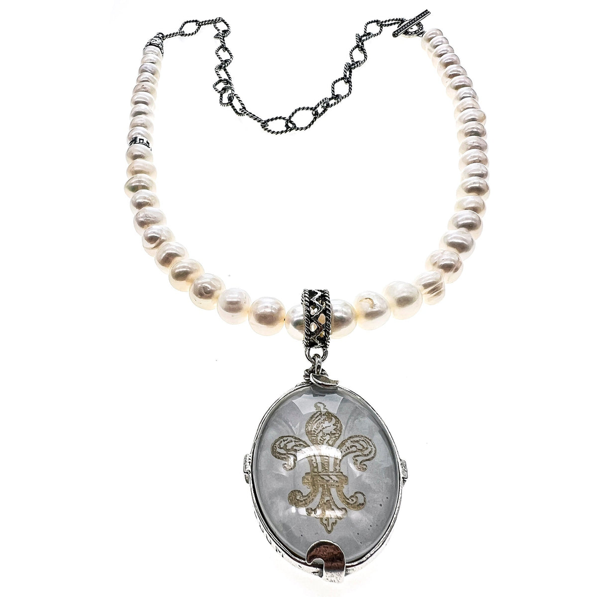 Fleur-De-Lis Necklace White – Sterling Silver – Gem Kingdom